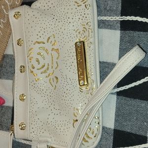**NWOT** Betsey Johnson Wristlet
